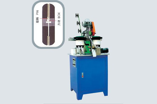 全自動插銷方塊機（TYM-203M）